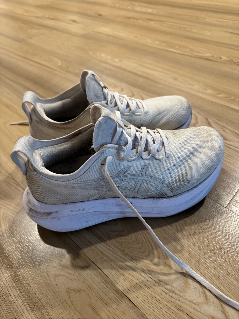 ASICS Gel Nimbus 27